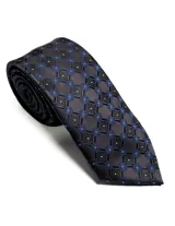 Corbata de seda azul marino con estampado paisley en tonos rosados y blancos.