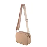 Bandolera de diseño compacto y moderno, confeccionada en material símil cuero color beige. Cuenta con cierre superior, interior forrado y correa ajustable de tela al tono con herrajes metálicos.