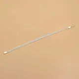 Pulsera de plata 925 con diseño de cadena de eslabones redondos entrelazados.