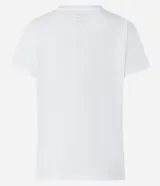 Remera básica de cuello redondo y manga corta, confeccionada en algodón peruano de alta calidad. Presenta un diseño liso y versátil, ideal para uso diario.