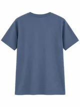 Remera básica de manga corta y cuello redondo, color negro, con calce regular.
