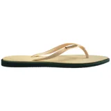 Ojotas Havaianas modelo Slim Point, con base color violeta claro y borde lateral en tono rojizo. Presentan tiras finas con textura y logo de la marca en relieve.