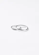 Par de anillos alianzas bombé de plata 925, de 2mm de ancho, con diseño clásico y acabado brillante.
