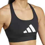 Top deportivo negro de soporte medio con espalda racerback y logo Adidas grande en el frente. Confeccionado con tecnología Aeroready.