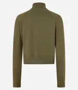 Blusa básica de punto marca Blue Steel, con cuello alto y manga larga. Confeccionada en tejido de punto recto con textura suave y cómoda.