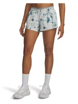 Shorts deportivos Under Armour Vanish Woven, confeccionados con tejido ligero y elástico de secado rápido. Presentan diseño estampado tipo tie-dye en tonos blanco y azul, cintura elástica visible con detalle del logotipo, bolsillos laterales y aberturas laterales en el bajo.