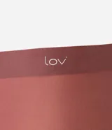 Bermuda de microfibra color bordó, modelo tipo lingerie de tiro alto y ajuste al cuerpo, con tecnología Micro Air.