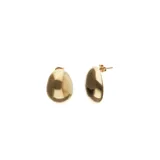 Pendientes en forma de gota de metal con baño de oro de 18k y acabado pulido brillante.