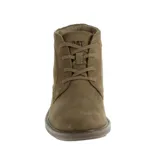 Bota de media caña CAT Footwear modelo Brock para hombre, color marrón, confeccionada en cuero tipo nobuck, con forro interno de tela respirable y plantilla antimicrobiana de microfibra. Suela de goma duradera y de gran tracción.