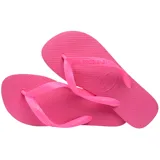 Ojotas Havaianas modelo Top, color fucsia, con diseño clásico de suela de goma texturizada y tiras anchas con el logo de la marca en relieve.