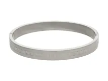 Esclava rígida de acero plateado con diseño de guarda griega.