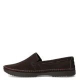 Mocasines de cuero color marrón, con puntera redonda y suela de goma.