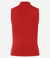 Blusa de punto acanalado color blanco, sin mangas y con cuello alto, de corte ajustado al cuerpo.