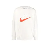 Buzo de cuello redondo Nike, color blanco, con diseño de logo y tipografía en relieve en el pecho en color naranja. Presenta puños y ruedo acanalados.