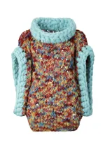 Chaleco tejido a mano con lana merino, de diseño multicolor con borde celeste.