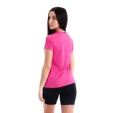 Remera deportiva Asics para mujer, color fucsia, con cuello redondo, manga corta y el logo de la marca estampado en el pecho.