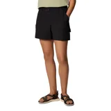 Short de senderismo Columbia color negro, con cintura elástica ajustable mediante cordón, múltiples bolsillos funcionales y tecnología de secado rápido resistente a manchas.