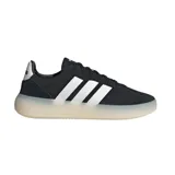 Championes urbanos Adidas Barreda Decode, color negro con las tres tiras características en blanco y suela translúcida de estilo chunky.