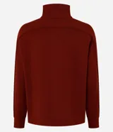 Campera deportiva negra confeccionada en microfibra pesada, con cuello alto doblado, cremallera delantera con cordón en el tirador y puños ajustados.