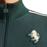 Campera deportiva Adidas Terrace Icons de la Juventus, color verde oscuro con detalles en blanco. Presenta cierre frontal completo, cuello alto, bolsillos laterales con cierre y logo de Adidas bordado en el pecho.