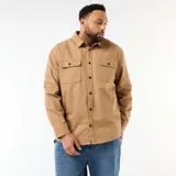 Sobrecamisa de twill color beige, con cuello clásico, cierre frontal de botones y dos bolsillos frontales con solapa.