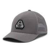 Gorra gris Columbia modelo Mountaincap II 3D, con paneles traseros de malla perforada por láser y parche de goma frontal con el logo de la marca. Cuenta con tecnología Omni-SHIELD™ de repelencia al agua y las manchas.