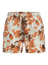 Short de baño con estampado floral abstracto en tonos naranja y marrón sobre fondo crema. Cuenta con cintura elástica con cordón ajustable, bolsillos laterales y un parche con el logo de la marca en la pierna derecha.