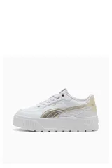 Championes de plataforma Puma modelo Karmen II Idol, con diseño en blanco, negro y franja lateral celeste.