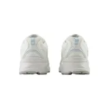 Championes New Balance modelo U530, color blanco con detalles en verde, confeccionados en cuero y malla, con amortiguación ABZORB y cierre con cordones.