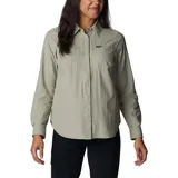 Camisa de manga larga Columbia, modelo Silver Ridge 3.0, en color verde. Presenta cuello clásico, cierre frontal con botones, bolsillos en el pecho y aberturas de ventilación. Confeccionada con tecnología Omni-Shade para protección solar y Omni-Wick para secado rápido.