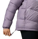 Chaqueta acolchada Columbia modelo Puffect II, con diseño de bloques de color en tonos negro y lila. Presenta cuello alto, cierre frontal completo, bolsillos laterales con cremallera y puños elásticos.