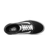 Championes Vans Ward de caña baja, color negro con detalles en blanco.