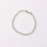 Pulsera Bismark de plata 925, con diseño de cadena fina y eslabones entrelazados.