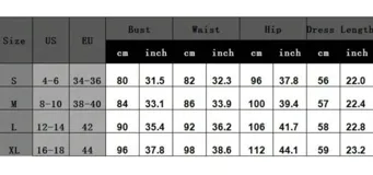 Vestido midi marrón de satén con encaje negro en el escote y el ruedo, con breteles finos.