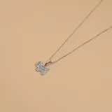 Gargantilla de plata 925 con dije en forma de perro terrier escocés cubierto de circonias.