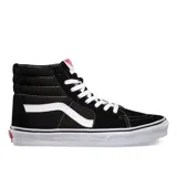 Championes Vans Sk8-Hi negros con detalles en blanco.