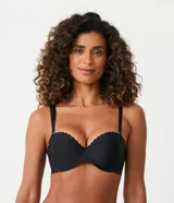 Soutien negro liso, sin tirantes, con relleno y detalle de borde festoneado.