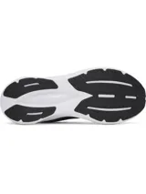Championes de running Under Armour modelo Assert 11, color negro con suela blanca. Presentan parte superior de malla transpirable con superposiciones de cuero para mayor soporte, amortiguación Charged+ en la mediasuela y suela de goma resistente con ranuras de flexión.