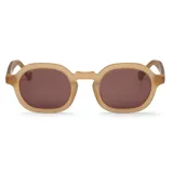 Lentes de sol Mr Boho modelo El Patio, color arena mate con lentes marrones.