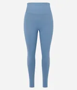 Legging deportiva de tiro alto color azul, confeccionada en poliamida con elastano. Presenta un diseño ajustado al cuerpo con bies contrastante en color blanco en la cintura y bolsillo integrado.