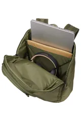 Mochila Thule Chasm de 26 litros, color verde oliva, resistente al clima y con compartimento acolchado para laptop de hasta 15.6 pulgadas.
