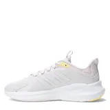 Championes deportivos Adidas AlfaEdge para mujer, con diseño en tonos claros que combina blanco, gris, detalles en rosa pastel y toques de amarillo. Presentan una estructura de malla transpirable, refuerzos sintéticos y una suela con tecnología de amortiguación en color celeste.