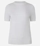 Blusa básica de punto color naranja, con cuello redondo y mangas cortas con barra contrastante.