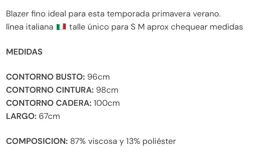Blazer verde militar de viscosa y poliéster, con solapas y mangas 3/4.