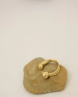 Anillo abierto de plata 925 con forma de herradura.