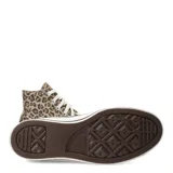Championes Converse Chuck Taylor All Star Hi de caña alta, con diseño de estampado animal print de leopardo, puntera de goma blanca y cordones claros.