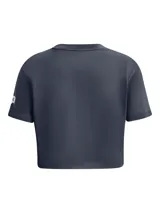 Remera de corte cropped Under Armour, color gris oscuro, con cuello redondo acanalado y estampa frontal con la frase 'REST DAY' en tipografía blanca estilo nube.