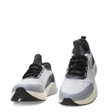 Championes deportivos Topper modelo Squat II, con diseño en tonos gris, negro y blanco. Presentan una capellada de malla transpirable con refuerzos sintéticos, cordones negros y una entresuela con tecnología T-Cushion para mayor amortiguación.