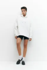 Calza corta de lycra color lila.