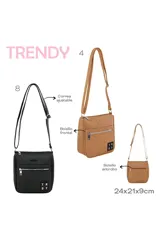 Bandolera color marrón con correa ajustable, cierre superior y bolsillo frontal con cierre.